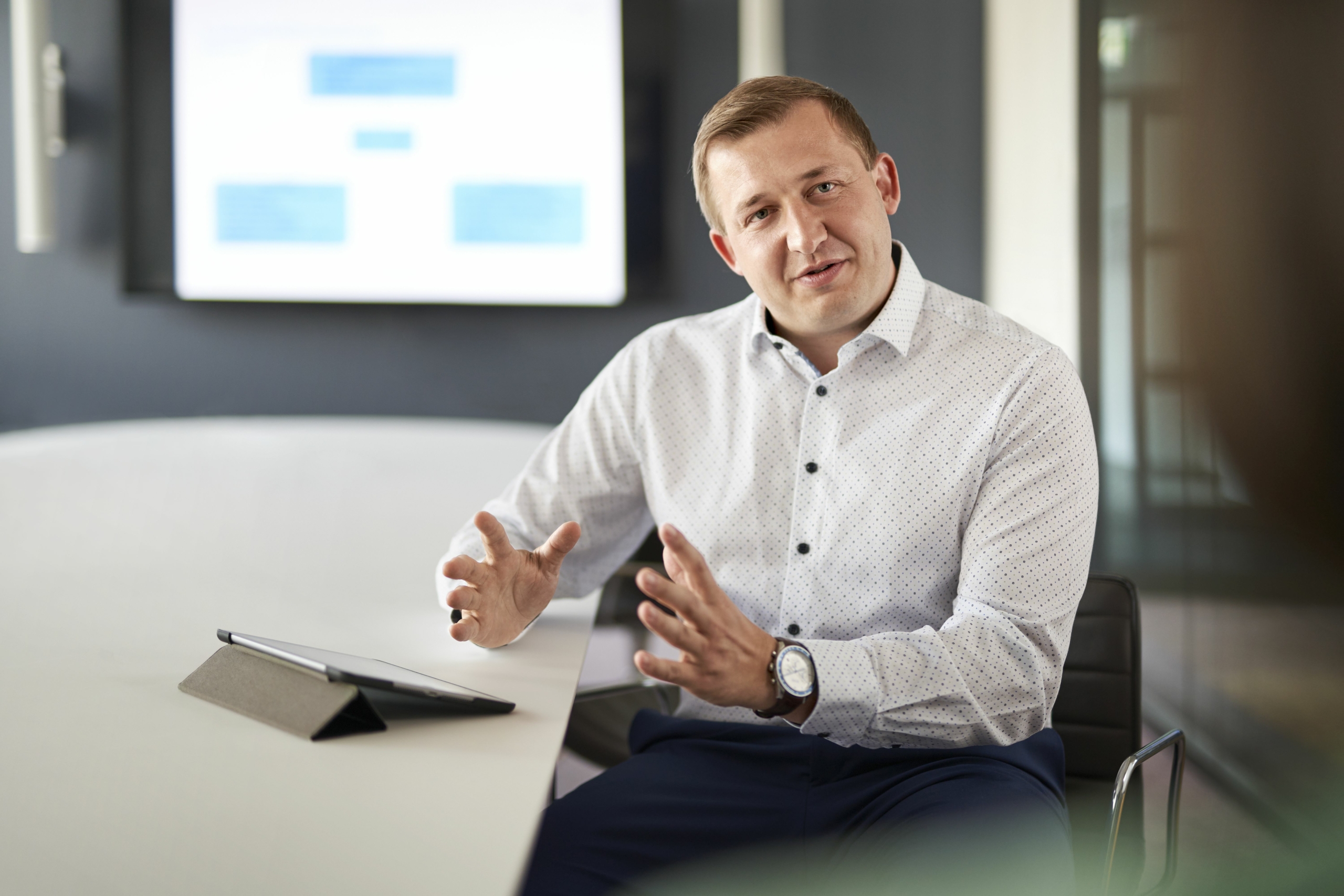 Wege zur Partnerschaft: Interview mit Dr. Carl Höfer (OPPENLÄNDER)