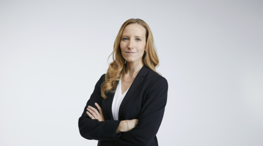 Dunkel Julia