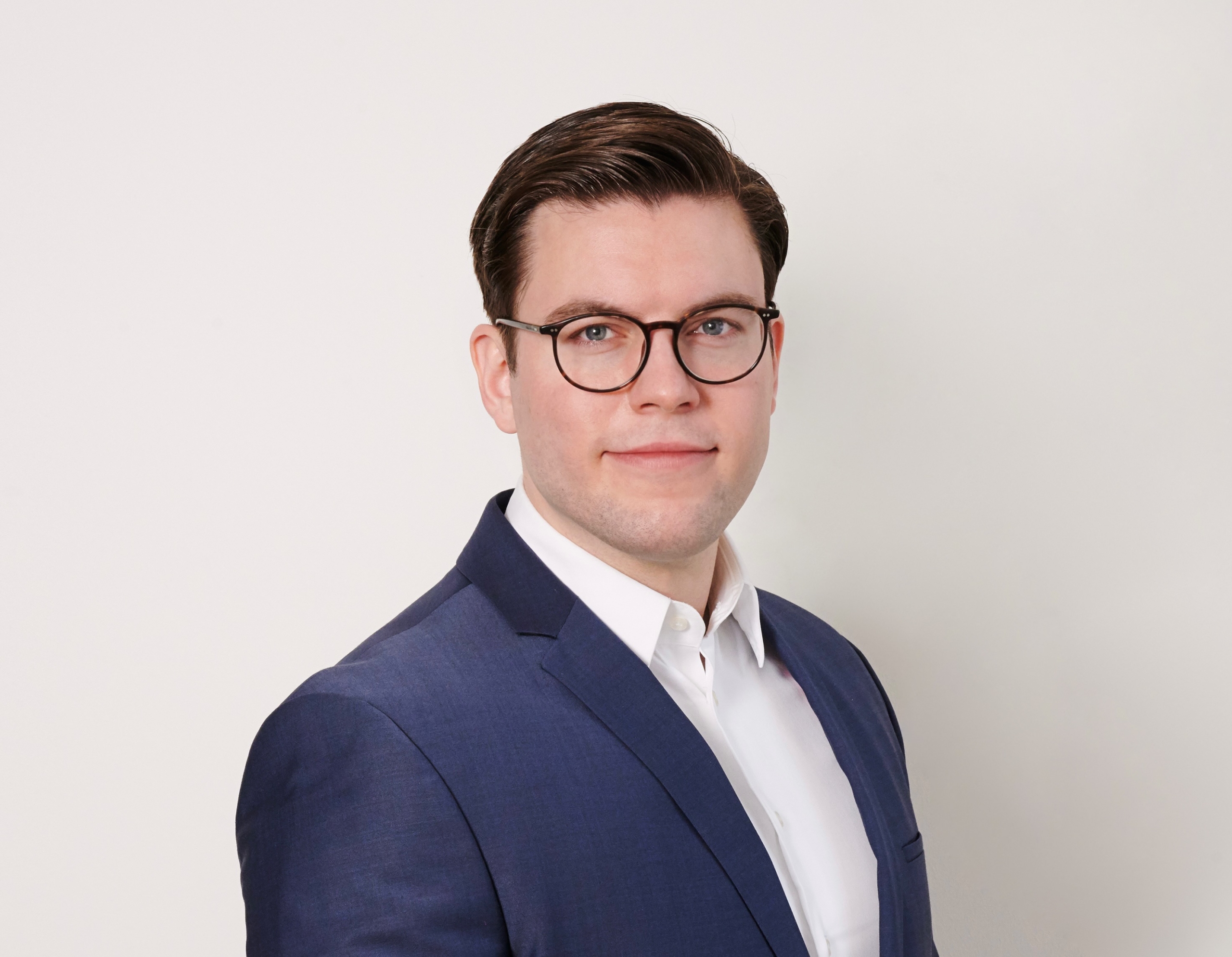 Der Berufseinstieg: Interview mit Yannick Enrico Filoda (Baker McKenzie)